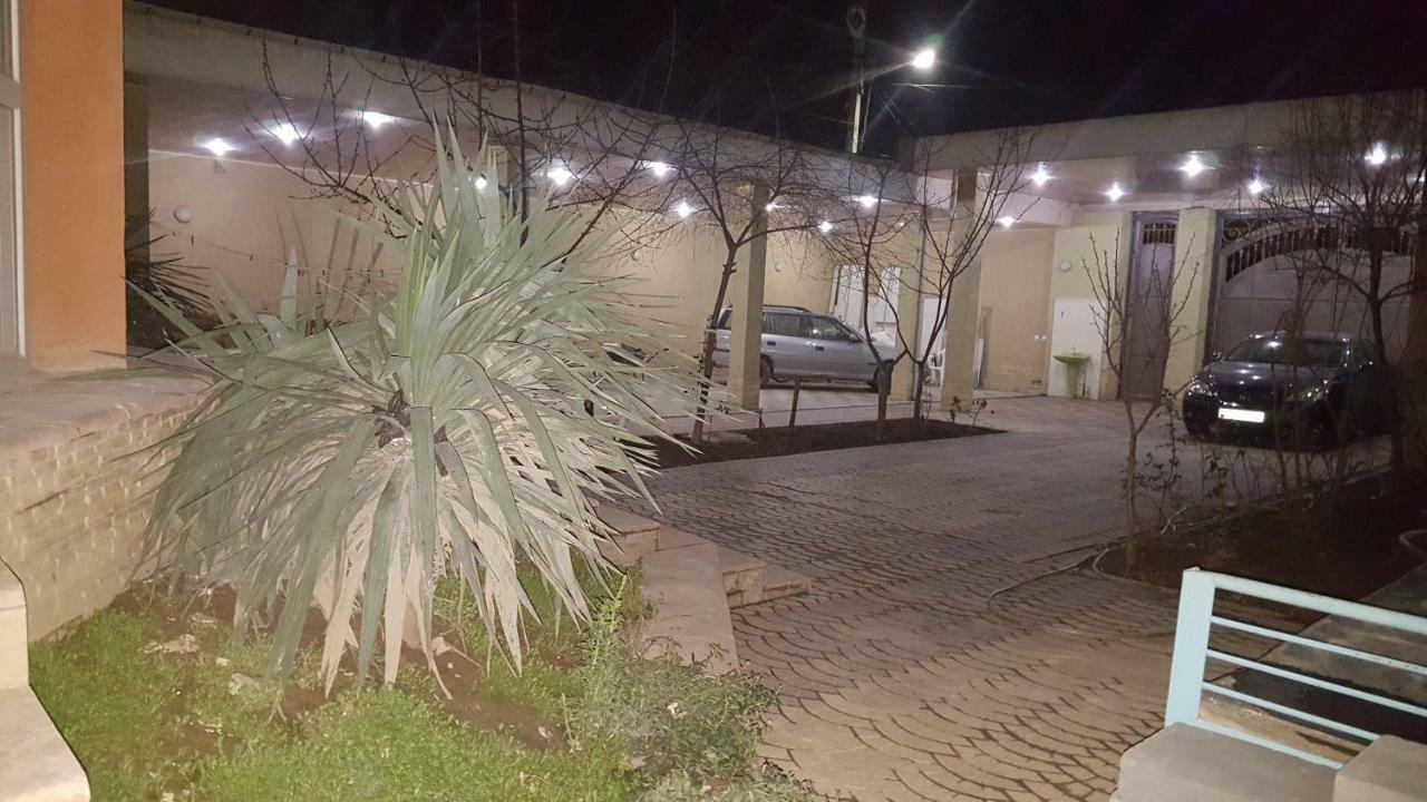 Pamir Hotel-Hostel Dushanbe Luaran gambar